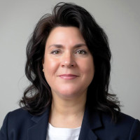 Porträtfoto von Stephanie Hartmann-Erdal